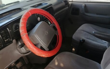 Plymouth Voyager II, 1993 год, 200 000 рублей, 7 фотография