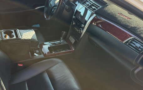 Toyota Camry, 2014 год, 1 650 000 рублей, 9 фотография