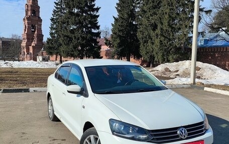 Volkswagen Polo VI (EU Market), 2015 год, 730 000 рублей, 1 фотография