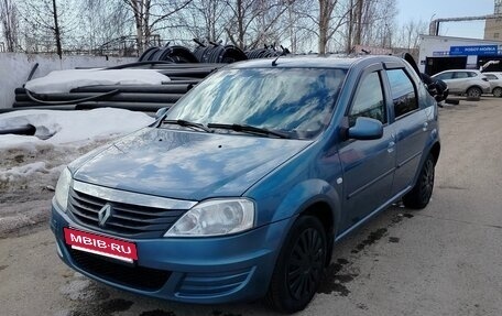 Renault Logan I, 2013 год, 530 000 рублей, 2 фотография