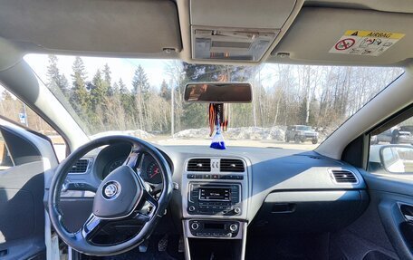 Volkswagen Polo VI (EU Market), 2015 год, 730 000 рублей, 6 фотография