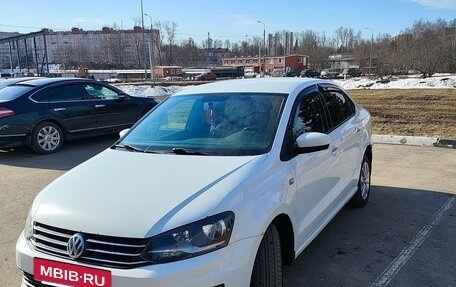 Volkswagen Polo VI (EU Market), 2015 год, 730 000 рублей, 2 фотография