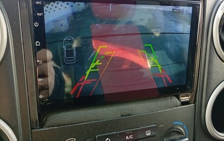 Peugeot Partner II рестайлинг 2, 2010 год, 520 000 рублей, 3 фотография