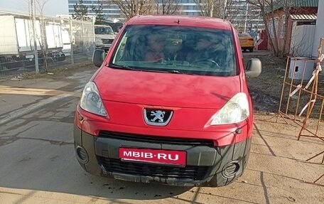 Peugeot Partner II рестайлинг 2, 2010 год, 520 000 рублей, 4 фотография