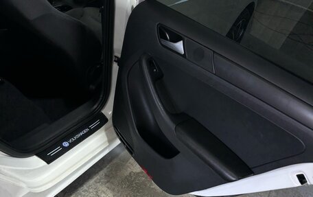 Volkswagen Jetta VI, 2014 год, 850 000 рублей, 14 фотография