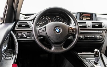 BMW 3 серия, 2014 год, 1 588 000 рублей, 14 фотография