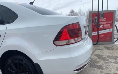 Volkswagen Polo VI (EU Market), 2017 год, 1 000 000 рублей, 1 фотография