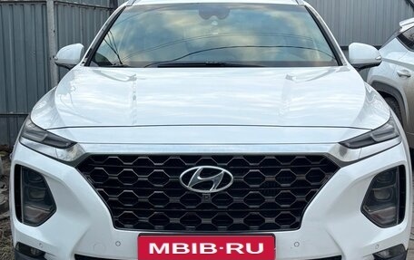 Hyundai Santa Fe IV, 2019 год, 3 850 000 рублей, 1 фотография