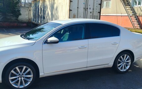 Volkswagen Passat B7, 2012 год, 1 550 000 рублей, 2 фотография