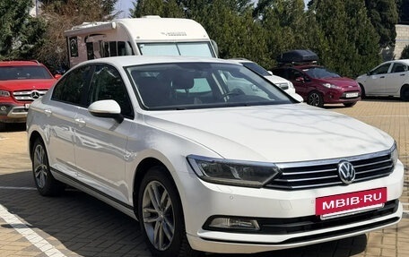 Volkswagen Passat B8 рестайлинг, 2016 год, 2 250 000 рублей, 2 фотография