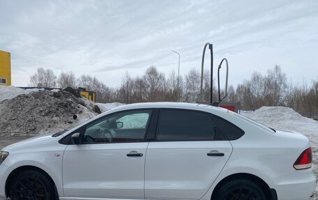 Volkswagen Polo VI (EU Market), 2017 год, 1 000 000 рублей, 11 фотография