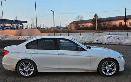BMW 3 серия, 2012 год, 1 400 000 рублей, 3 фотография