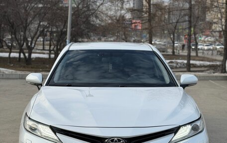 Toyota Camry, 2018 год, 2 580 000 рублей, 2 фотография