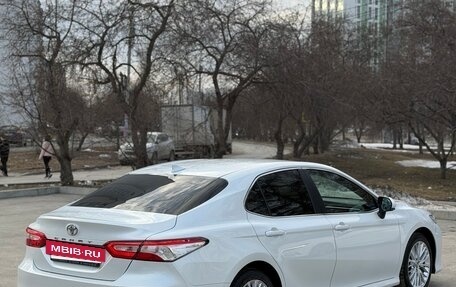 Toyota Camry, 2018 год, 2 580 000 рублей, 6 фотография