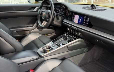 Porsche 911, 2019 год, 14 800 000 рублей, 18 фотография