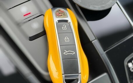 Porsche 911, 2019 год, 14 800 000 рублей, 27 фотография