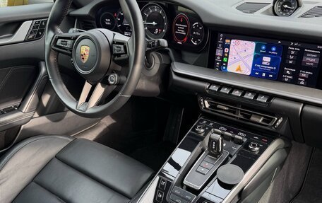 Porsche 911, 2019 год, 14 800 000 рублей, 20 фотография