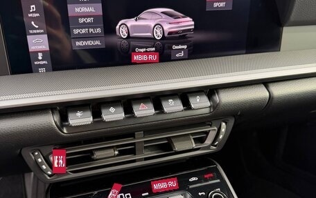 Porsche 911, 2019 год, 14 800 000 рублей, 28 фотография