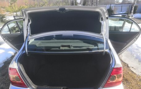 Toyota Corolla, 2005 год, 555 000 рублей, 17 фотография