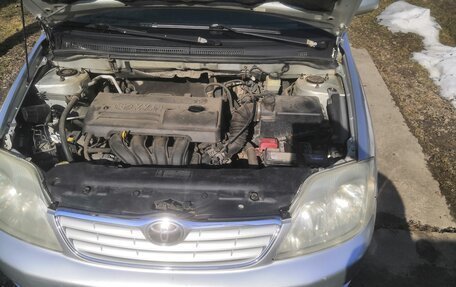 Toyota Corolla, 2005 год, 555 000 рублей, 20 фотография