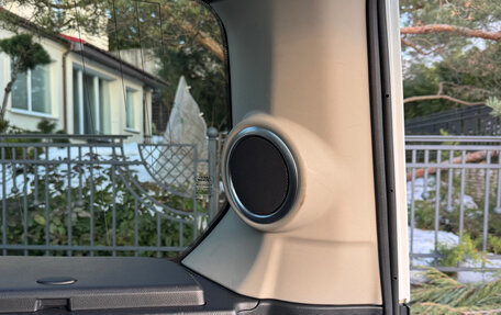 Land Rover Discovery IV, 2014 год, 2 990 000 рублей, 21 фотография