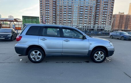 Mitsubishi Outlander III рестайлинг 3, 2005 год, 440 000 рублей, 11 фотография