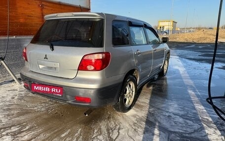 Mitsubishi Outlander III рестайлинг 3, 2005 год, 440 000 рублей, 7 фотография
