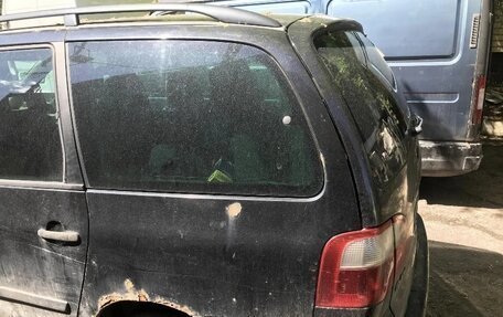 Ford Galaxy II, 2002 год, 250 000 рублей, 3 фотография