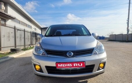 Nissan Tiida, 2012 год, 850 000 рублей, 1 фотография