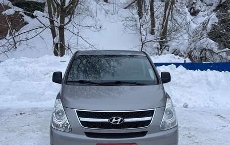 Hyundai Grand Starex Grand Starex I рестайлинг 2, 2011 год, 1 640 000 рублей, 1 фотография