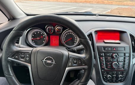 Opel Astra J, 2013 год, 835 000 рублей, 10 фотография