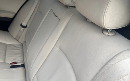 BMW 5 серия, 2012 год, 2 050 000 рублей, 12 фотография