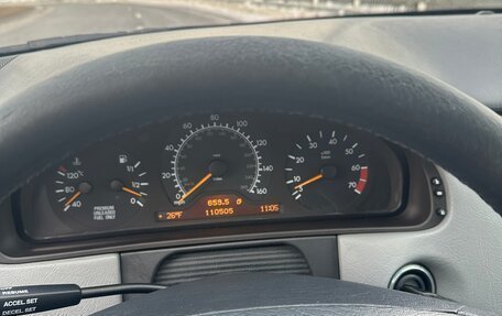 Mercedes-Benz E-Класс, 1997 год, 675 000 рублей, 3 фотография