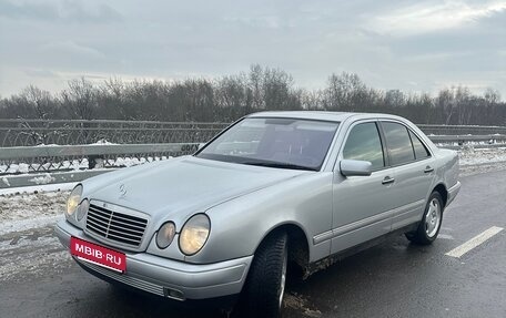 Mercedes-Benz E-Класс, 1997 год, 675 000 рублей, 13 фотография
