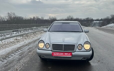 Mercedes-Benz E-Класс, 1997 год, 675 000 рублей, 12 фотография