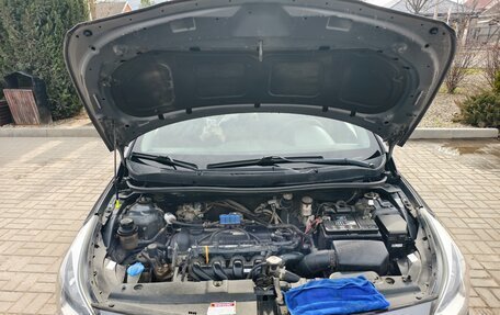 Hyundai Solaris II рестайлинг, 2016 год, 1 150 000 рублей, 2 фотография