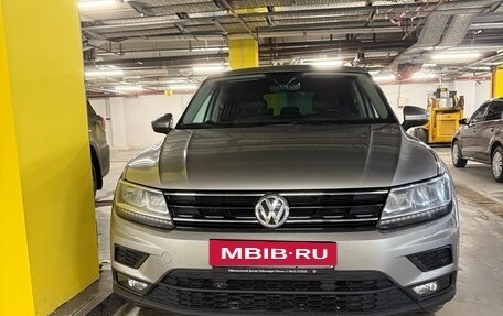 Volkswagen Tiguan II, 2020 год, 2 750 000 рублей, 2 фотография