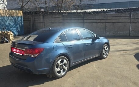 Chevrolet Cruze II, 2014 год, 635 000 рублей, 4 фотография