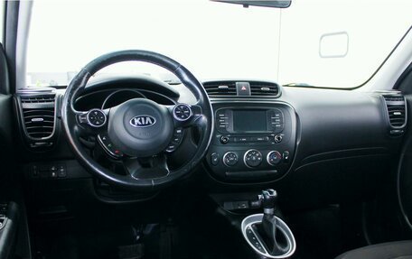 KIA Soul II рестайлинг, 2018 год, 1 649 000 рублей, 10 фотография