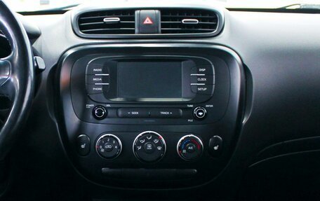 KIA Soul II рестайлинг, 2018 год, 1 649 000 рублей, 15 фотография