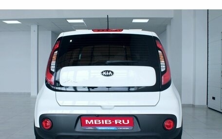 KIA Soul II рестайлинг, 2018 год, 1 649 000 рублей, 5 фотография