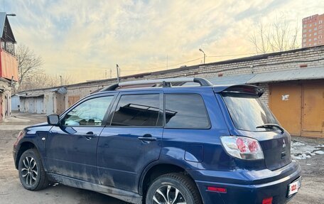 Mitsubishi Outlander III рестайлинг 3, 2003 год, 380 000 рублей, 3 фотография