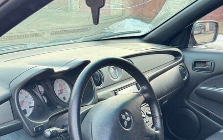 Mitsubishi Outlander III рестайлинг 3, 2003 год, 380 000 рублей, 7 фотография