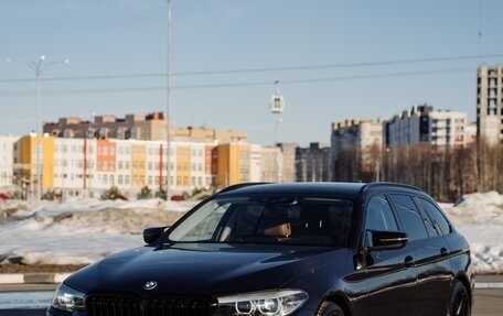 BMW 5 серия, 2017 год, 2 445 000 рублей, 3 фотография