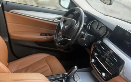 BMW 5 серия, 2017 год, 2 445 000 рублей, 11 фотография