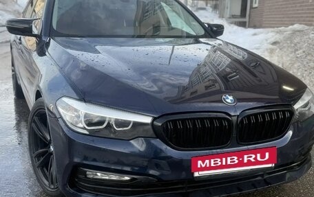 BMW 5 серия, 2017 год, 2 445 000 рублей, 14 фотография
