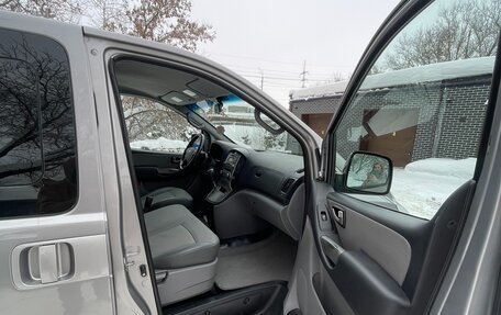 Hyundai Grand Starex Grand Starex I рестайлинг 2, 2011 год, 1 640 000 рублей, 6 фотография