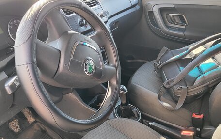 Skoda Fabia II, 2011 год, 440 000 рублей, 13 фотография