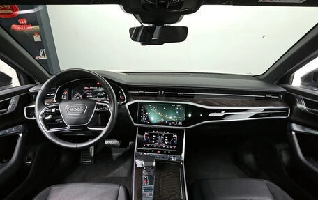 Audi A6, 2022 год, 4 580 000 рублей, 6 фотография