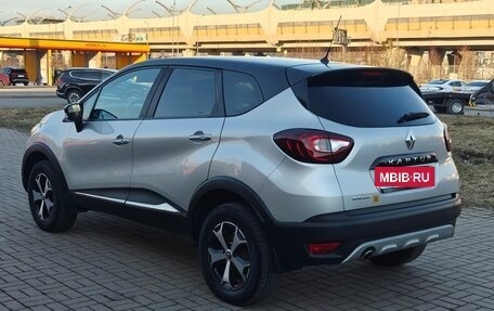 Renault Kaptur I рестайлинг, 2018 год, 1 100 000 рублей, 2 фотография